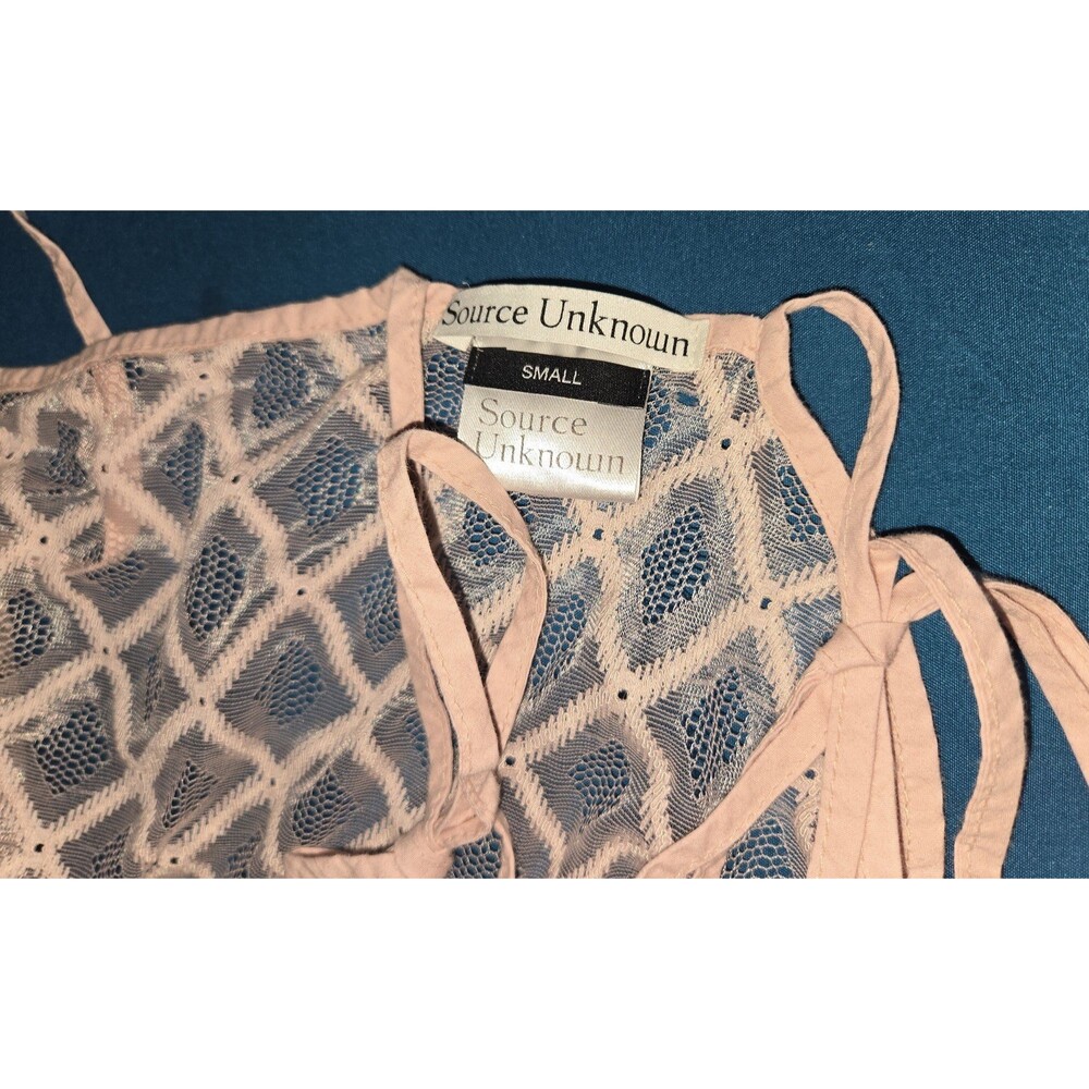 Source Unknown Rasato Backless Lacework Pink Top … - image 3